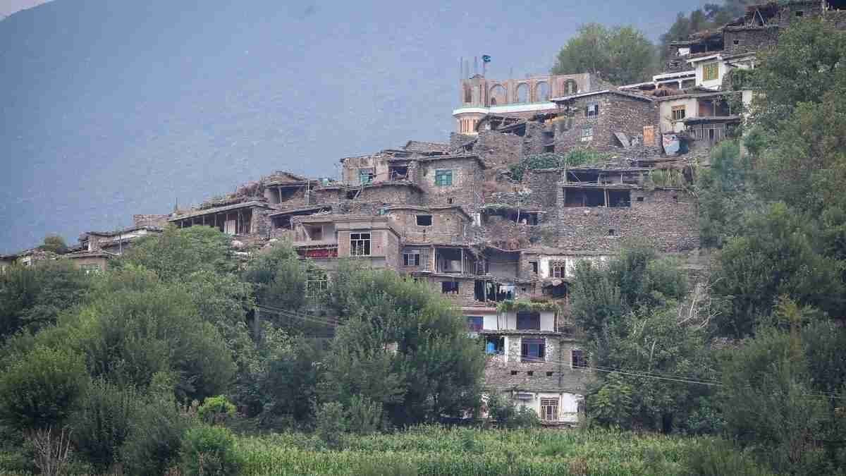 Eastern Afghanistan Earthquake Death Toll Climbs Above 800, Rescue Efforts Mounted