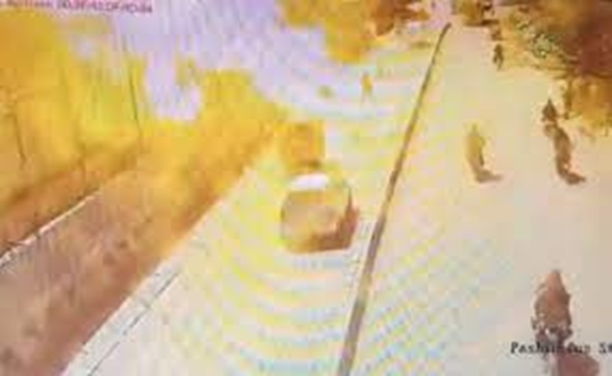 Pakistan's Quetta Blast: 13 Dead in Powerful Explosion, CCTV Captures Moment