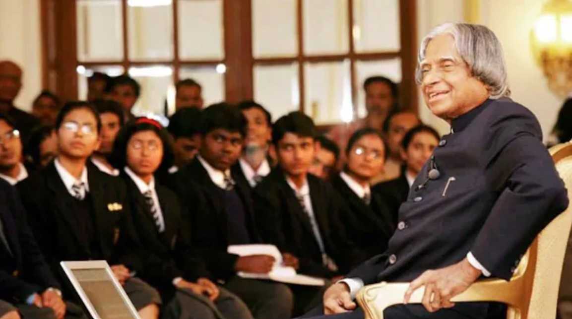 World Students' Day 2025: Honoring Dr. APJ Abdul Kalam's Vision on October 15